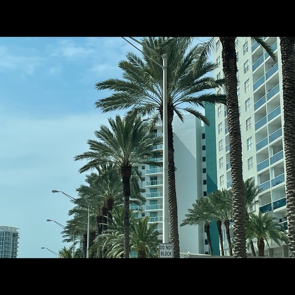 About Posher - Picture 3 of 10